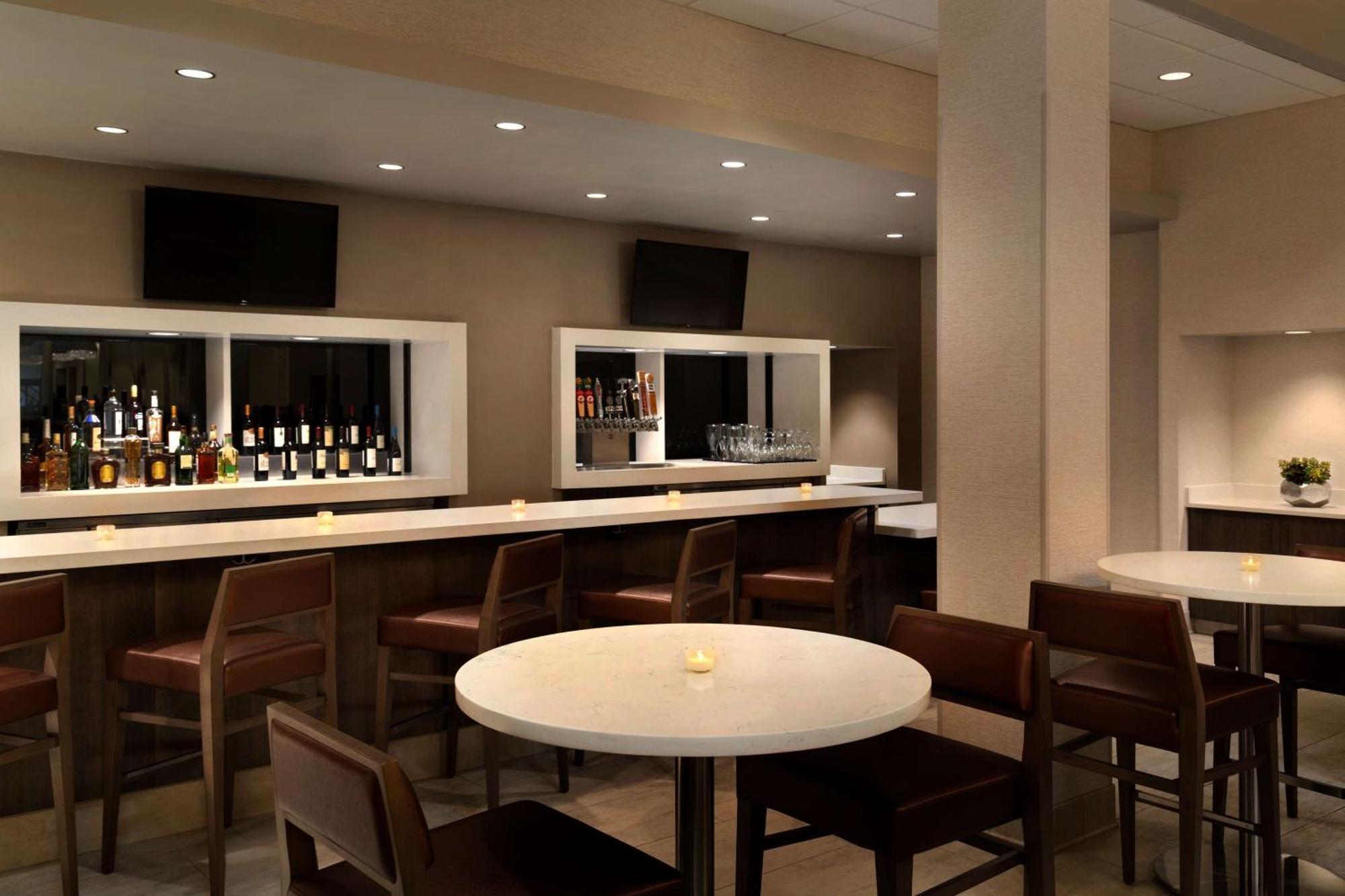 Hilton Fort Collins Buitenkant foto